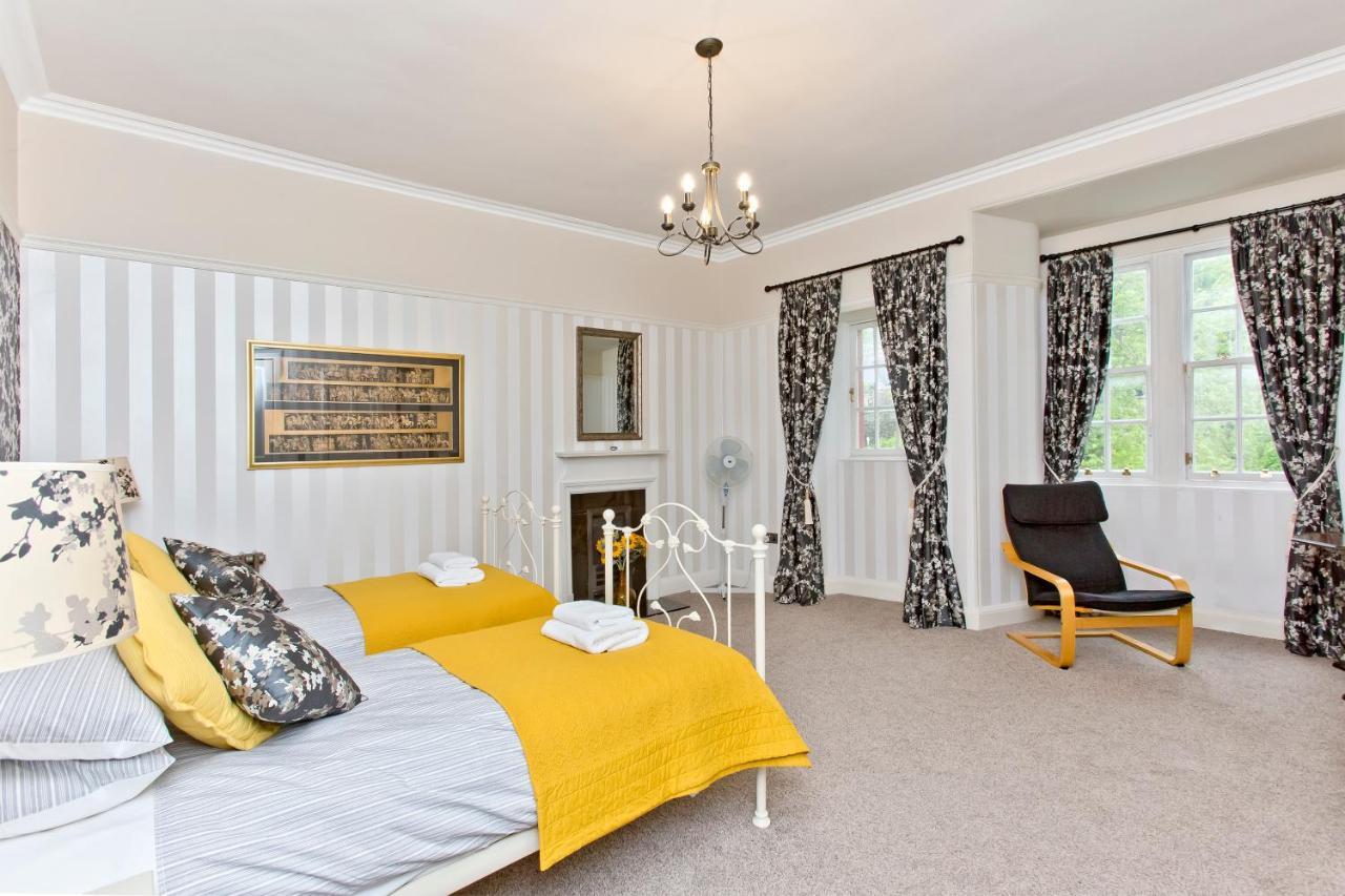 Luxury 3-Bedroom Apartment With Stunning Views At Ramsay Garden Edinburgh Buitenkant foto